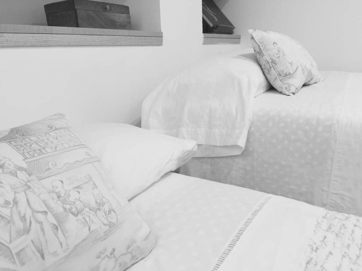 Apartamento Puerta Carmona Sevilla Exterior foto